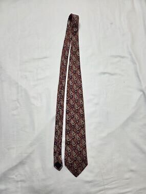 Brooks Brothers Men's Silk Tie Necktie Makkers Made In USA